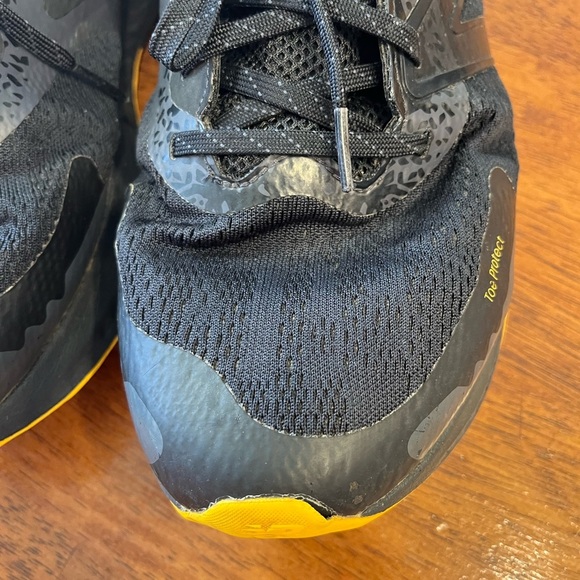 New Balance Men's DynaSoft Nitrel V5 GTX Trail Running Shoe size 13E wide - Picture 6 of 16